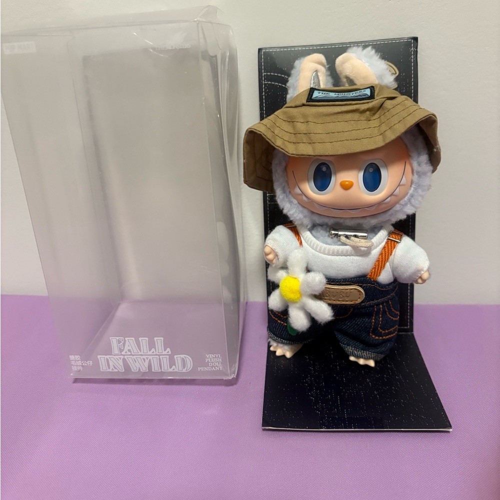 Labubu Fall In Wild Vinyl Plush